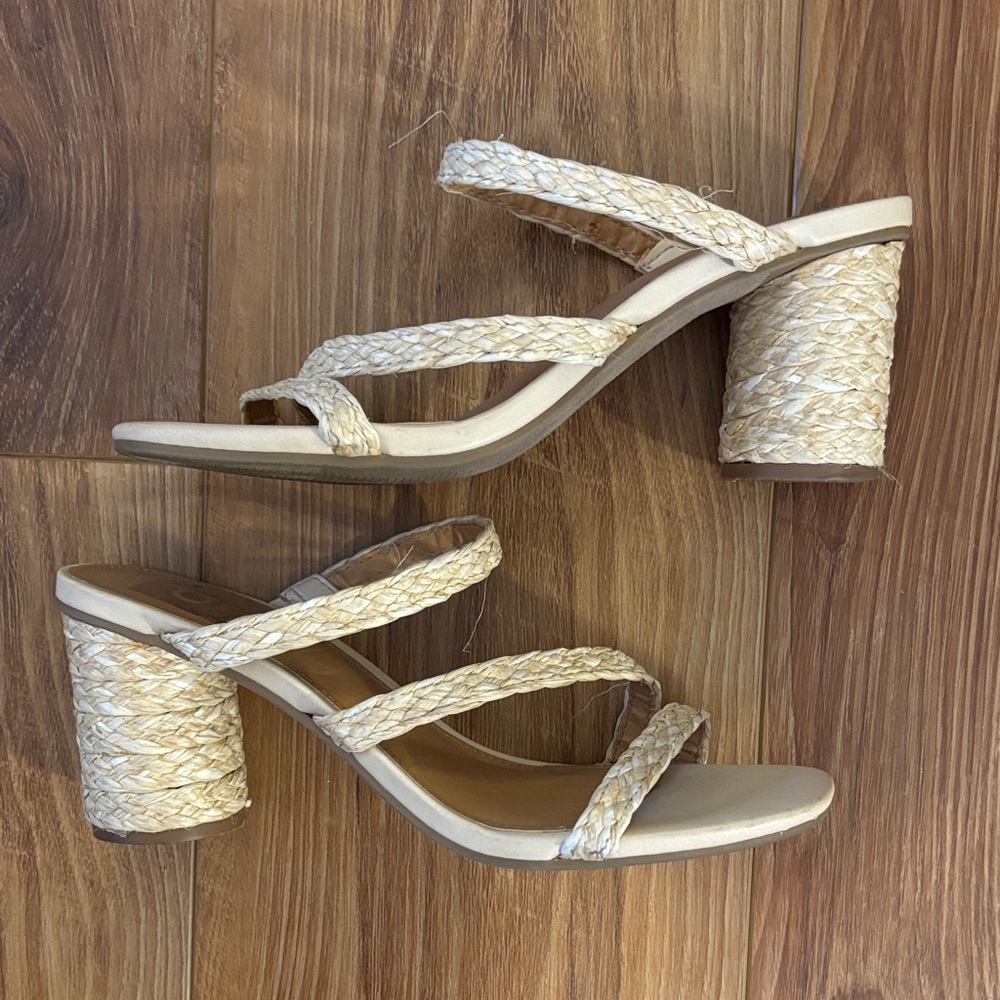 DV by Dolce Vita Women's Tan Braided Heeled Sandals
